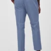 Pantalones chinos con pliegues Pantalones chinos con pliegues