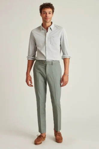 Pantalones chinos de algodón y lino refinados