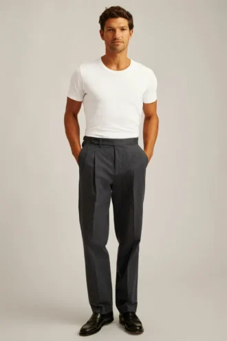 Pantalones chinos elásticos con pliegues