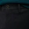 Pantalones chinos elásticos de sarga italiana Pantalones chinos elásticos de sarga italiana