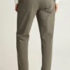 Pantalones chinos elásticos para hombre de Bonobos | Chino 2.0 Performance de 5 bolsillos Pantalones chinos elásticos para hombre de Bonobos | Chino 2.0 Performance de 5 bolsillos