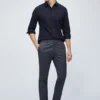 Pantalones chinos elásticos teñidos en hilo Pantalones chinos elásticos teñidos en hilo