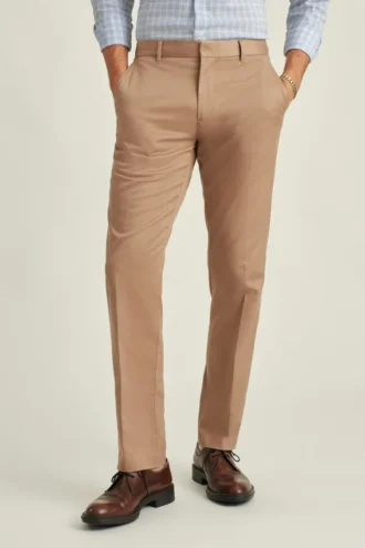 Pantalones de vestir elásticos Bonobos, fáciles de llevar y resistentes a las arrugas Pantalones de vestir elásticos Bonobos, fáciles de llevar y resistentes a las arrugas