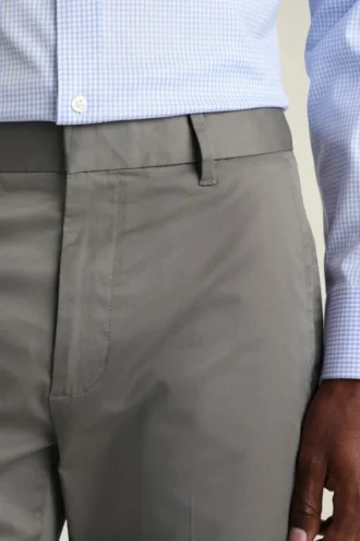 Pantalones de vestir elásticos Bonobos, fáciles de llevar y resistentes a las arrugas Pantalones de vestir elásticos Bonobos, fáciles de llevar y resistentes a las arrugas