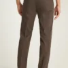 Pantalones de vestir elásticos Bonobos, fáciles de llevar y resistentes a las arrugas