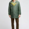 Parka impermeable de corte en cola de pez para hombre