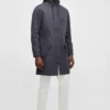 Parka ligera con corte en cola de pez Parka ligera con corte en cola de pez