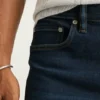 Redefine la comodidad con los vaqueros elásticos y ligeros de Bonobos Redefine la comodidad con los vaqueros elásticos y ligeros de Bonobos