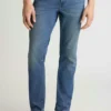 Redefine la comodidad con los vaqueros elásticos y ligeros de Bonobos Redefine la comodidad con los vaqueros elásticos y ligeros de Bonobos