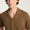 Ropa de resort y camisas para hombre | Estilos jacquard y casuales Ropa de resort y camisas para hombre | Estilos jacquard y casuales