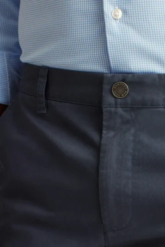 Stretch Washed Chino: chinos de corte Slim Fit y ajustados