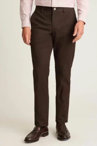 Stretch Washed Chino: chinos de corte Slim Fit y ajustados