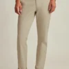 Stretch Washed Chino: chinos de corte Slim Fit y ajustados