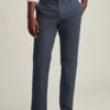 Stretch Washed Chino: chinos de corte Slim Fit y ajustados