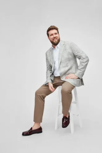 unconstructed blazer de lino italiano en tallas grandes 1 330x495 - Unconstructed Blazer de lino italiano en tallas grandes